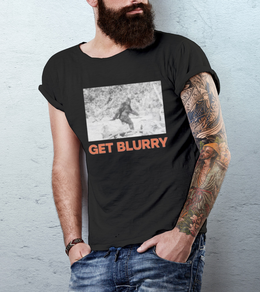 Blurry Creatures Get Blurry Bigfoot Image Classic Style T-Shirt