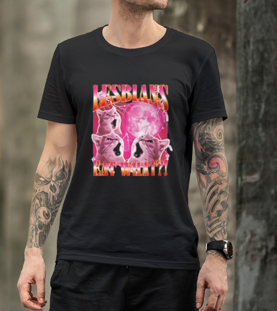 Cat Lesbians Eat What Graphic T-Shirt