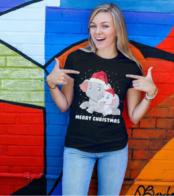 Merry Christmas Elephant Lover Santa Hat Family T-Shirt