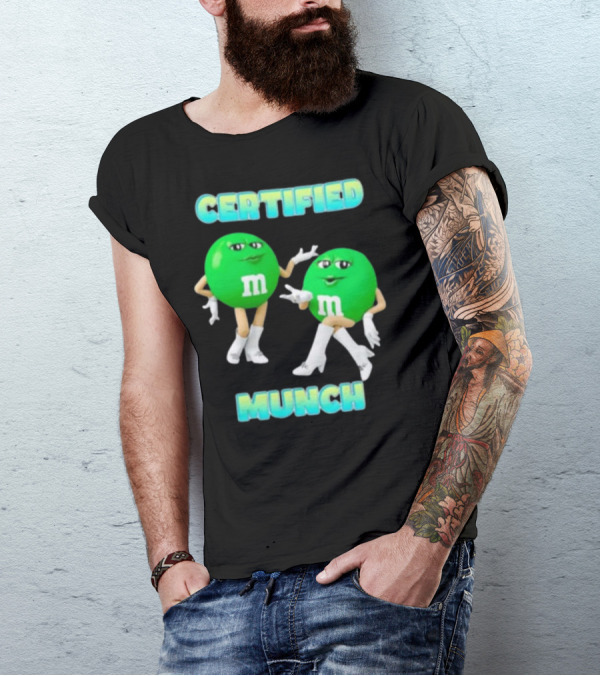 CERTIFIED MUNCH M&M Green Candy Characters Boot Pose T-Shirt