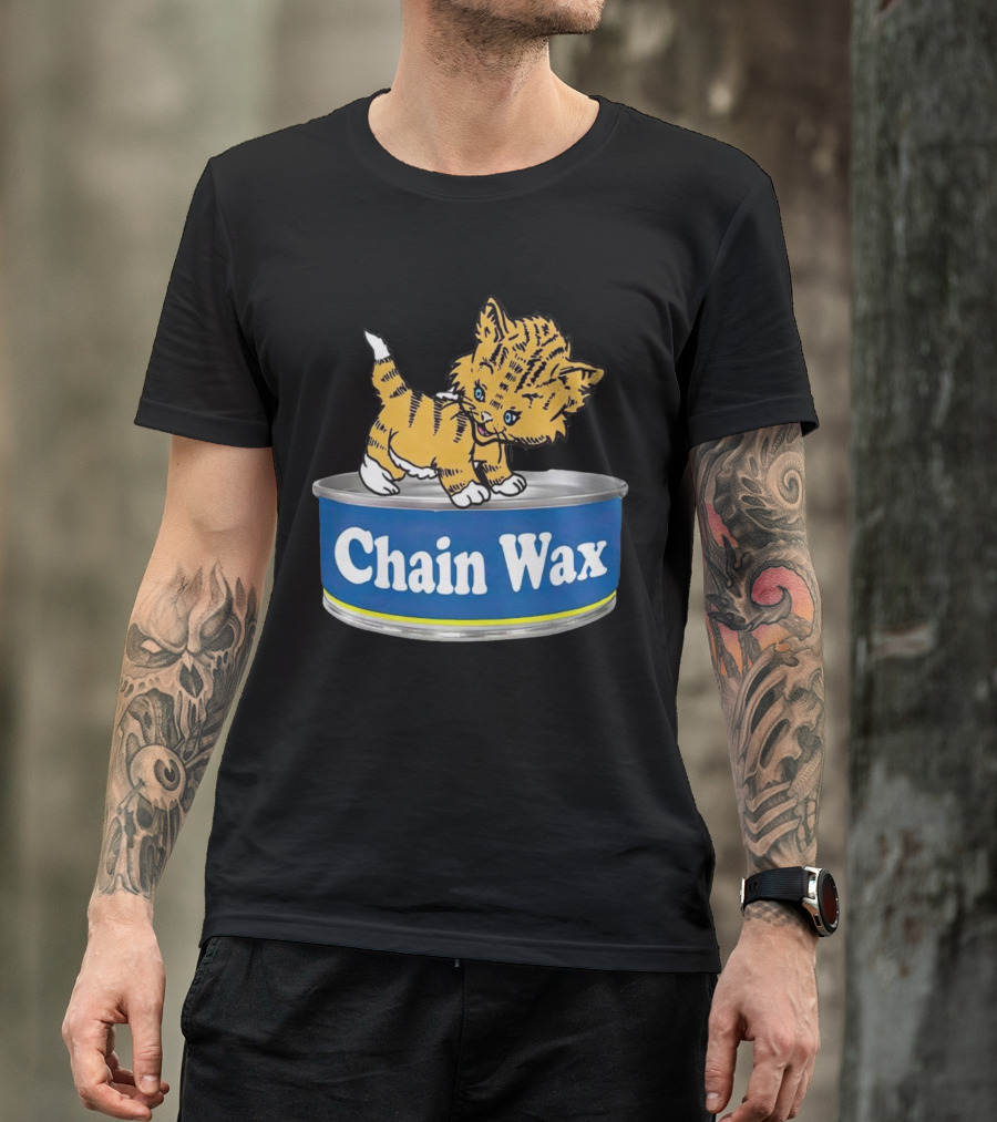 Cat Playing On Chain Wax Tin T-Shirt