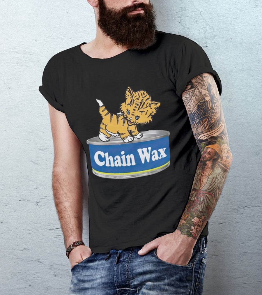 Cat Playing On Chain Wax Tin T-Shirt
