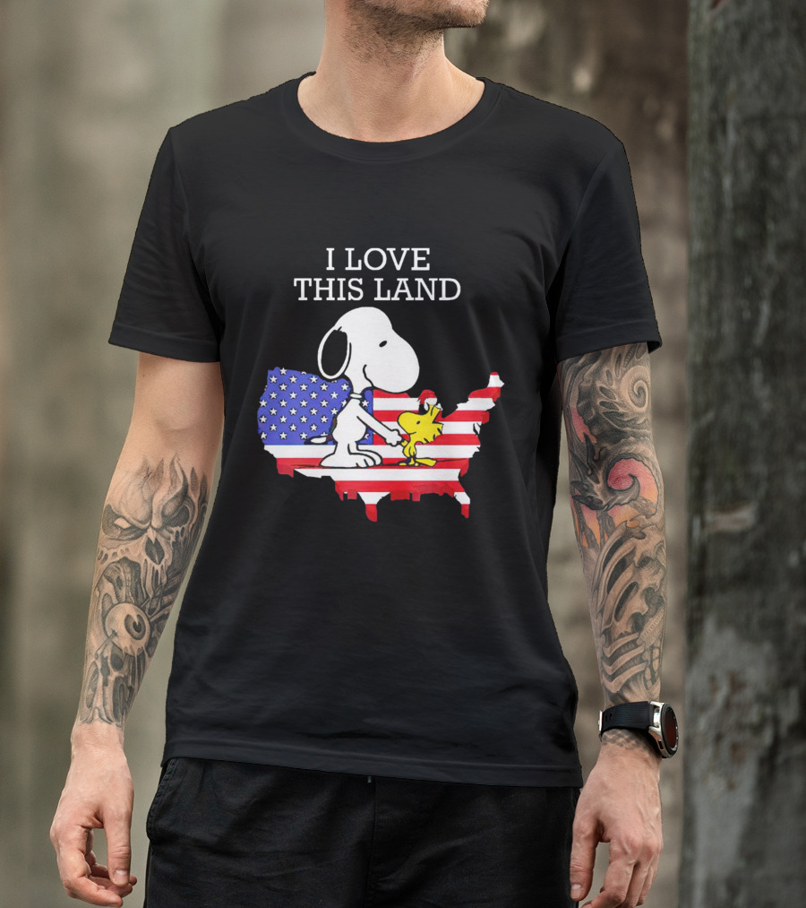 Snoopy Woodstock I Love This Land American Flag USA Map T-Shirt