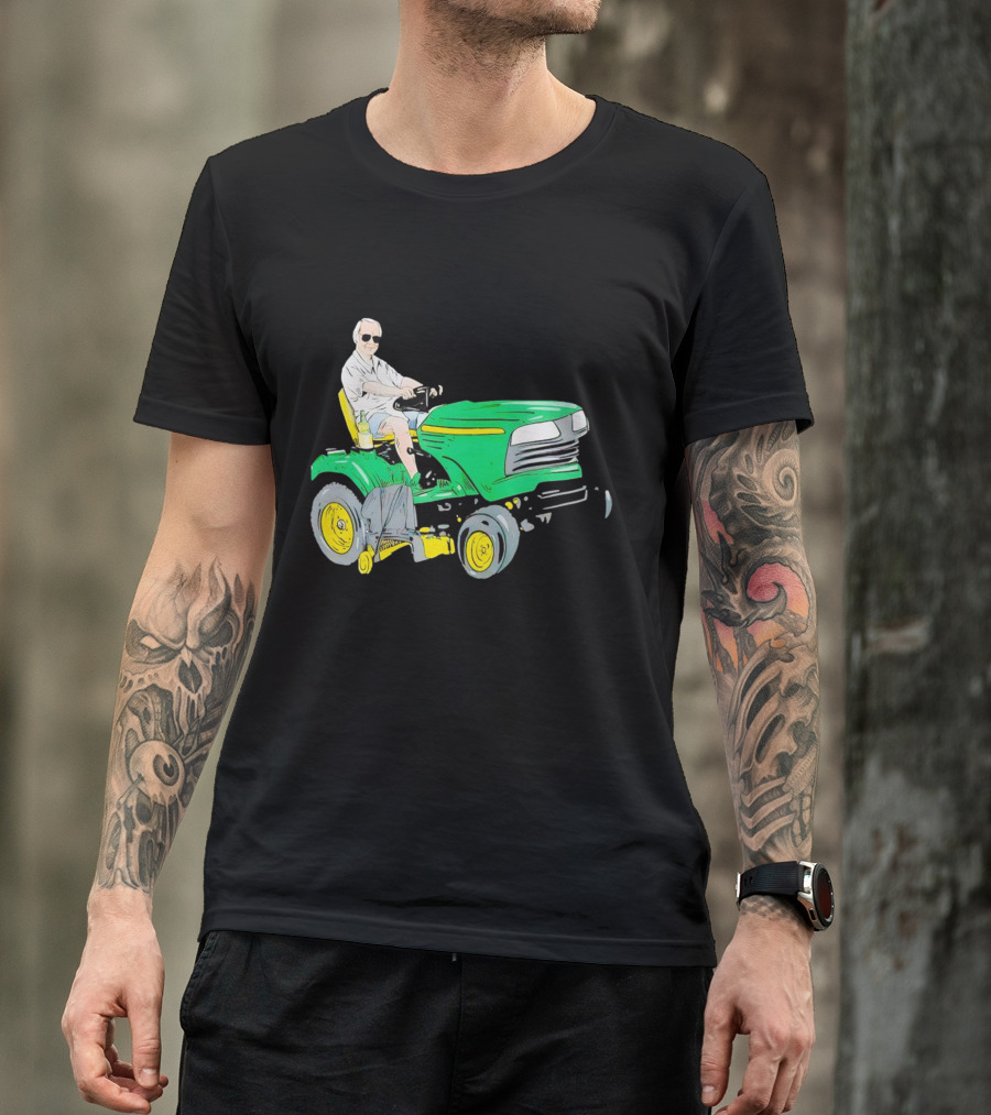 George Jones No Show Jones Riding Green Tractor T-Shirt