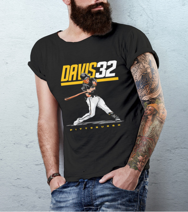 Davis 32 Pittsburgh Baseball Player Swinging Bat T-Shirt