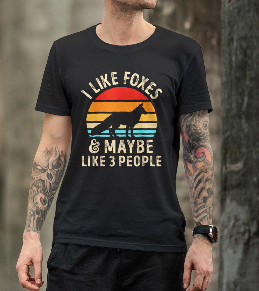 I Like Foxes And Maybe Like 3 People Vintage Sunset T-Shirt