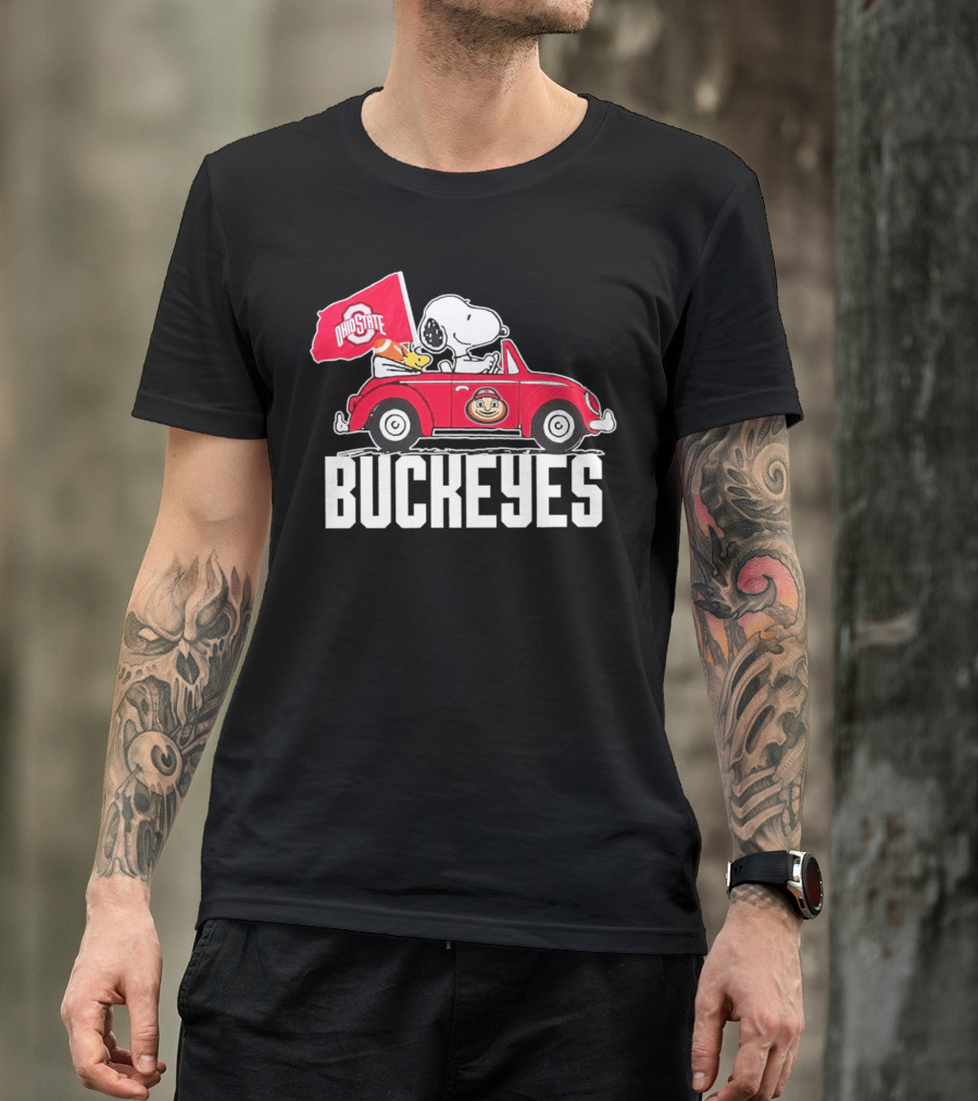 Snoopy And Woodstock Driving Red Car With Ohio State Buckeyes Flag T-Shirt