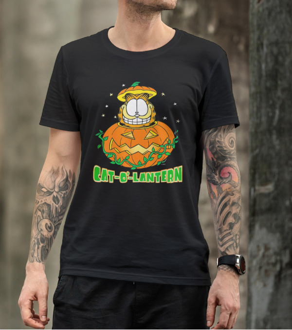 Cat-O-Lantern Garfield Halloween T-Shirt