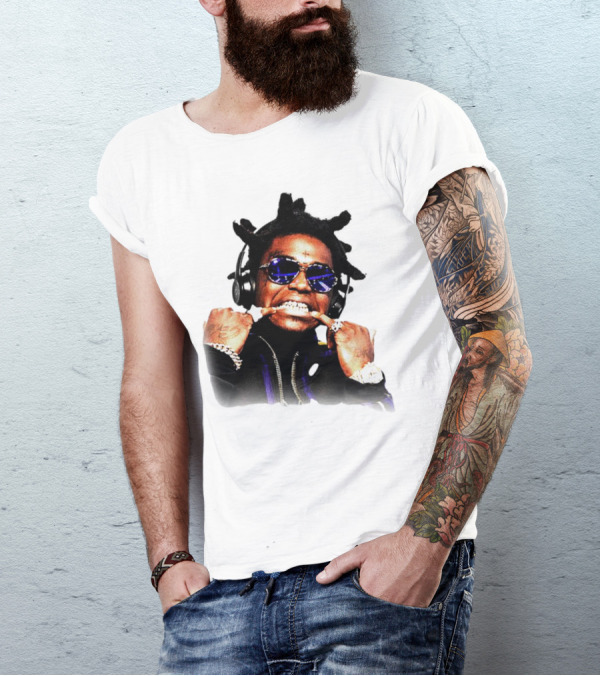Kodak Black Rapper With Blue Sunglasses Grills And Jewelry T-Shirt