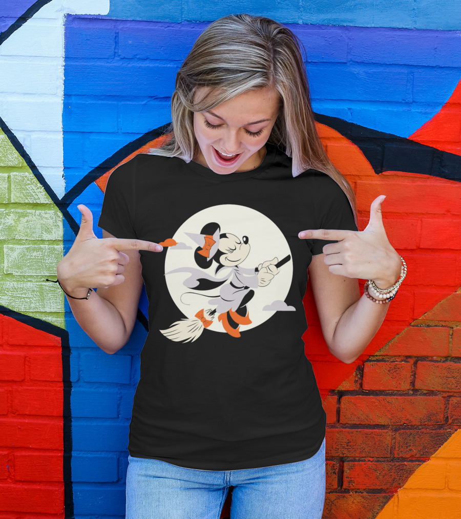 Minnie Mouse Witch Flying On Broomstick Halloween Full Moon T-Shirt
