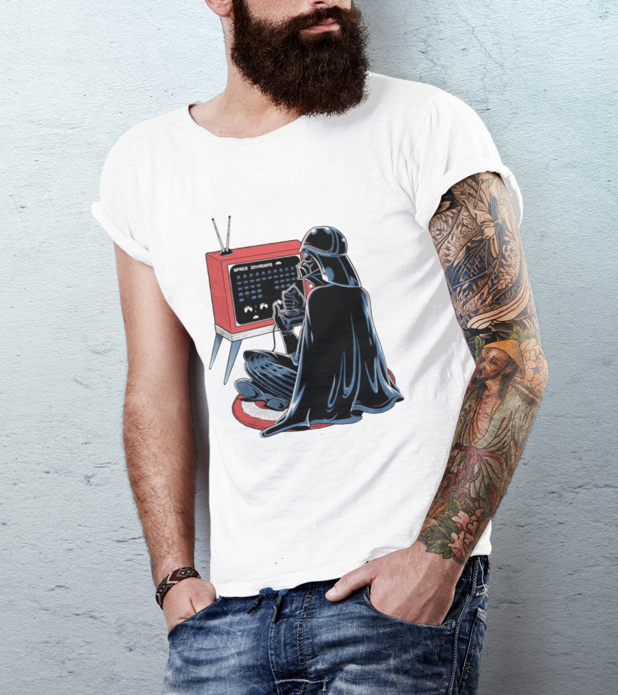 Nostalgic Darth Vader Playing Space Invaders On Retro TV T-Shirt