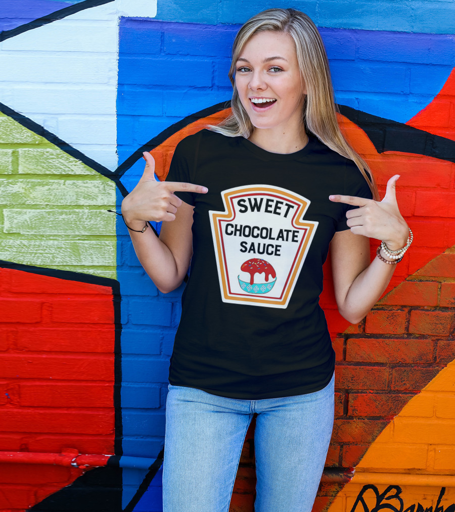 SWEET CHOCOLATE SAUCE ICE CREAM SUNDAE LABEL T-Shirt