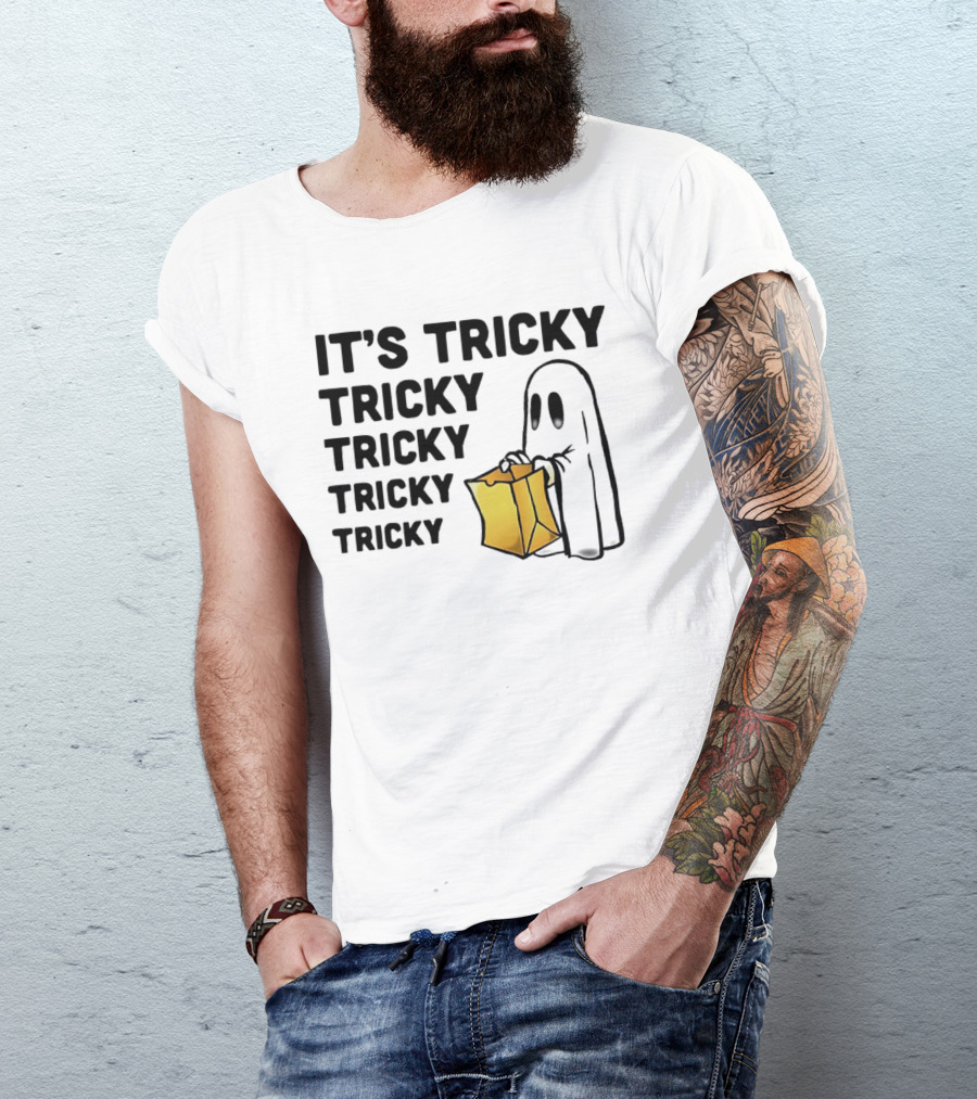 IT'S TRICKY TRICKY TRICKY TRICKY TRICKY HALLOWEEN GHOST WITH CANDY BAG T-Shirt