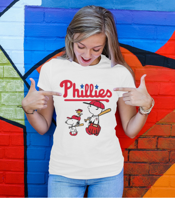 Phillies Snoopy Woodstock Charlie Brown Peanuts Baseball T-Shirt