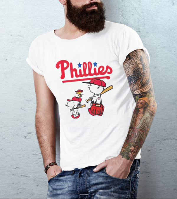 Phillies Snoopy Woodstock Charlie Brown Peanuts Baseball T-Shirt
