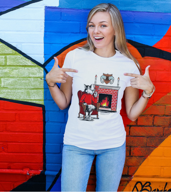 NC State Wolfpack Cozy Fireplace Christmas Scene Sweater Wolf T-Shirt