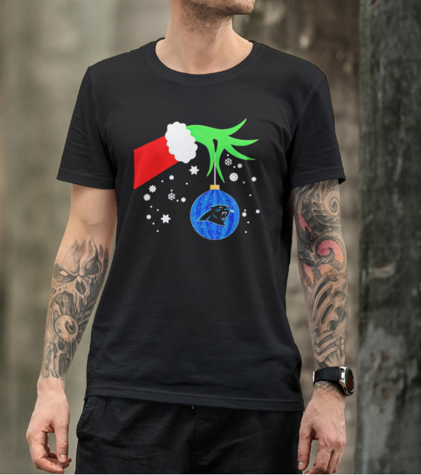 The Grinch Holding Carolina Panthers Christmas Ornament With Snowflakes T-Shirt