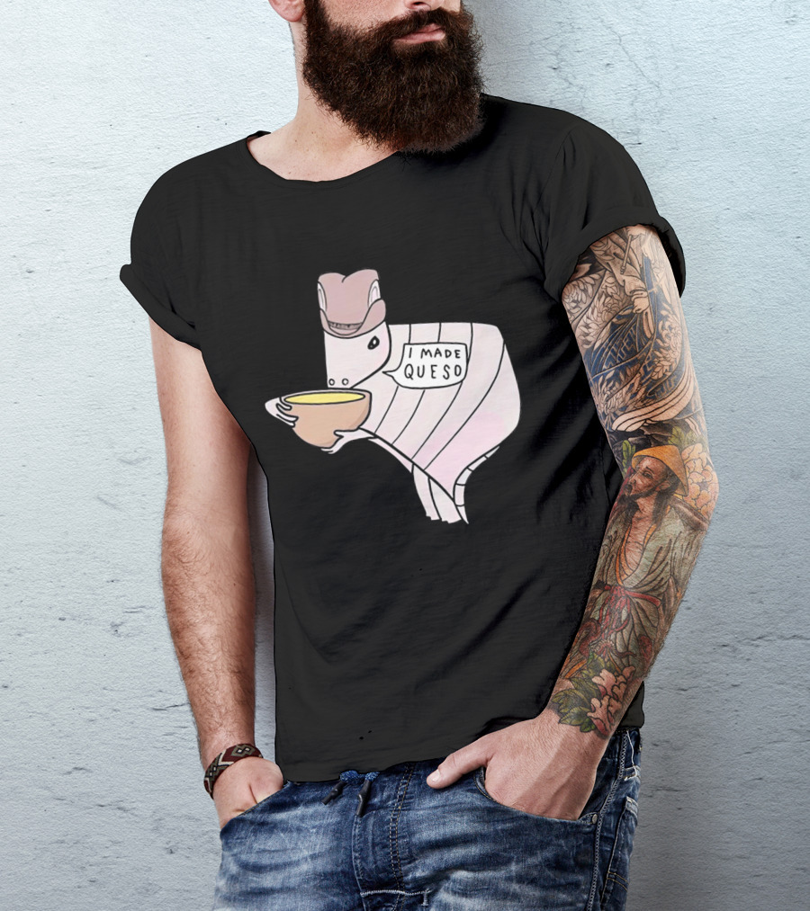 I Made Queso Armadillo With Cowboy Hat Holding Bowl T-Shirt