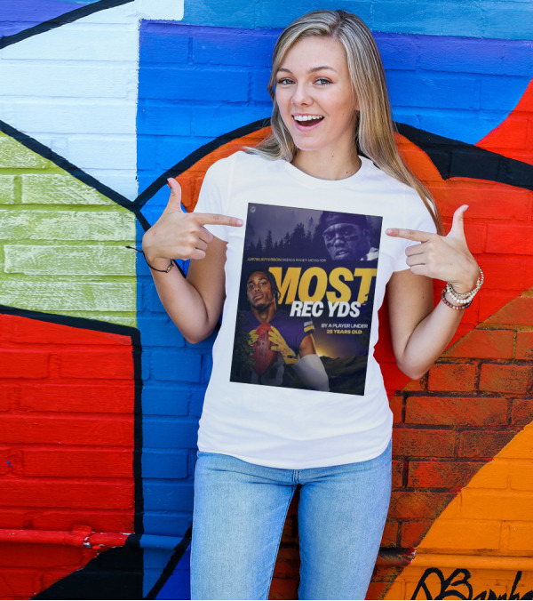 JUSTIN JEFFERSON PASSES RANDY MOSS FOR MOST REC YDS BY A PLAYER UNDER 25 YEARS OLD T-Shirt