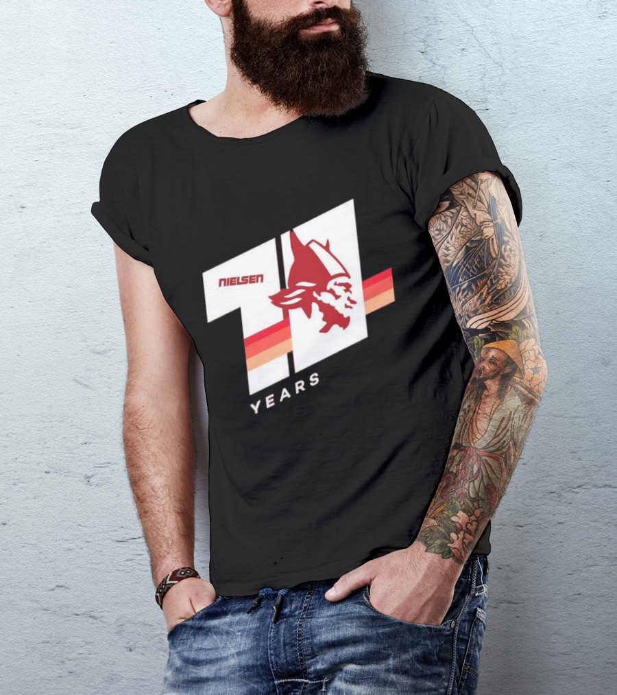 Nielsen Racing 10 Years Anniversary Viking Helmet T-Shirt