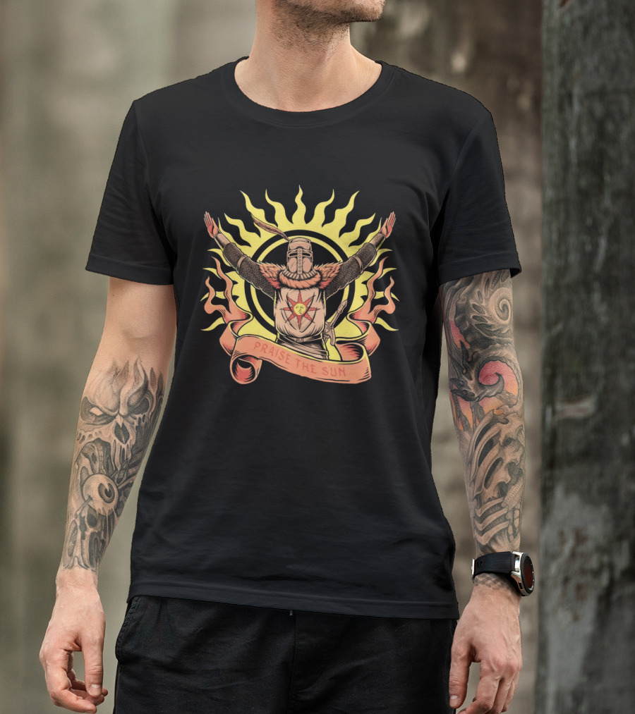 Solaire Praise The Sun Dark Souls Iconic Sunburst Knight Banner T-Shirt