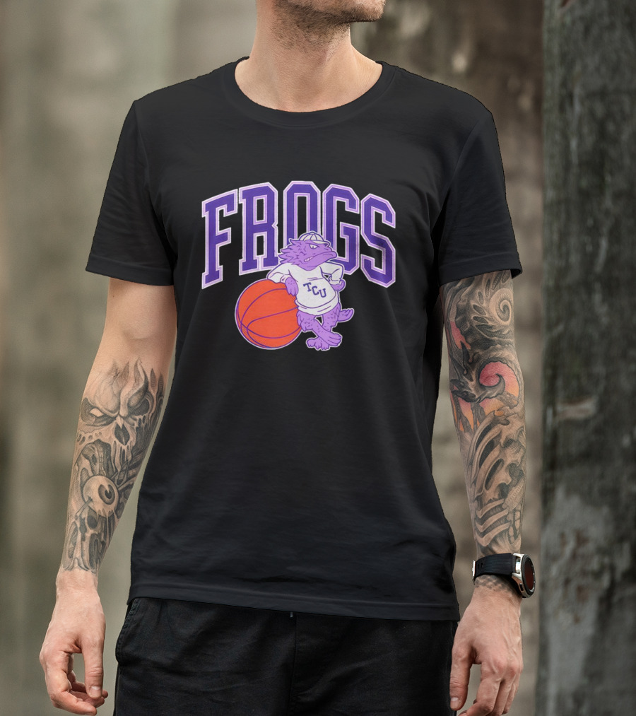 TCU Frogs Basketball Mascot With Purple Horned Frog And Ball T-Shirt