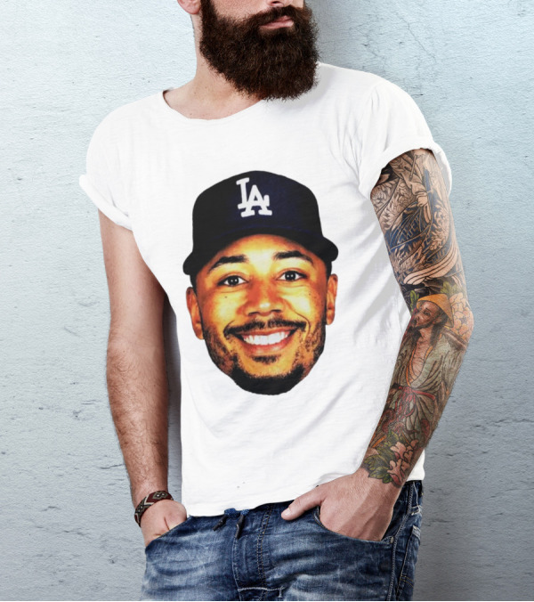 Mookie Betts Los Angeles Dodgers LA Cap Big Face T-Shirt