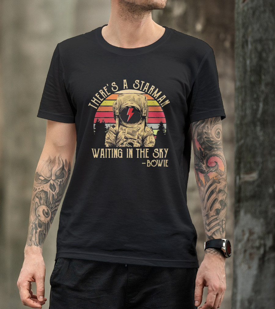 There's A Starman Waiting In The Sky Bowie Vintage Astronaut Rainbow Lightning T-Shirt