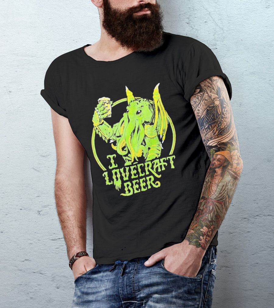 Cthulhu I Love Craft Beer Green Creature Holding Mug T-Shirt