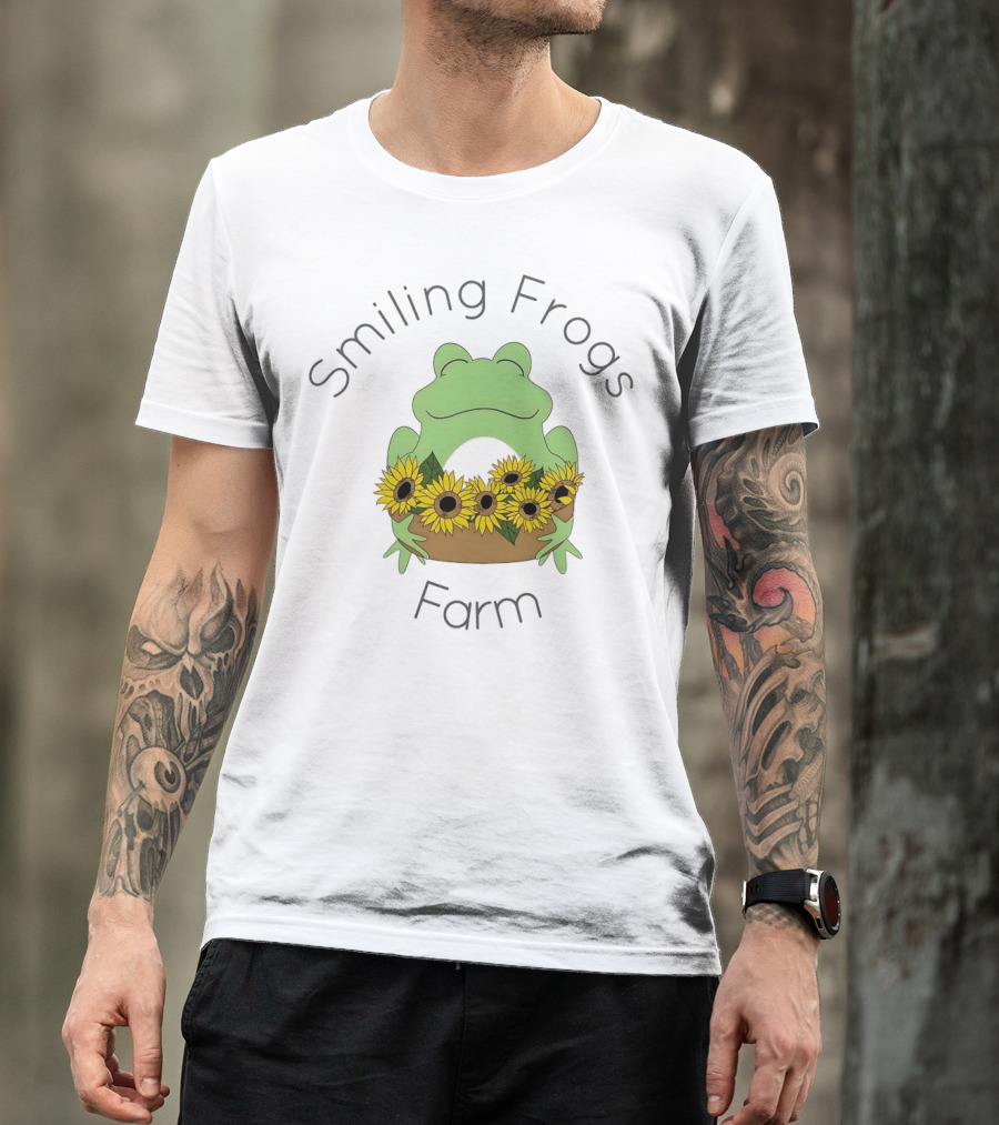 Smiling Frogs Farm Sunflowers Frogs T-Shirt