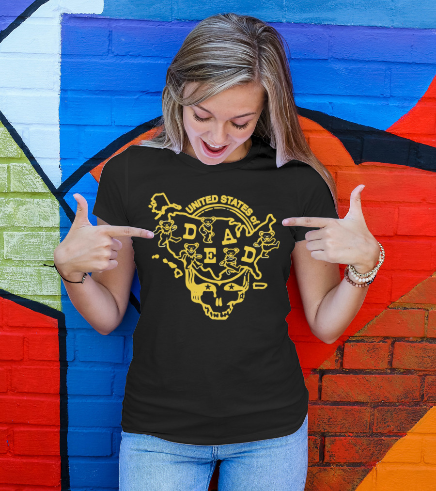 United States Of Dead Skull With Dancing Bears Grateful Dead T-Shirt