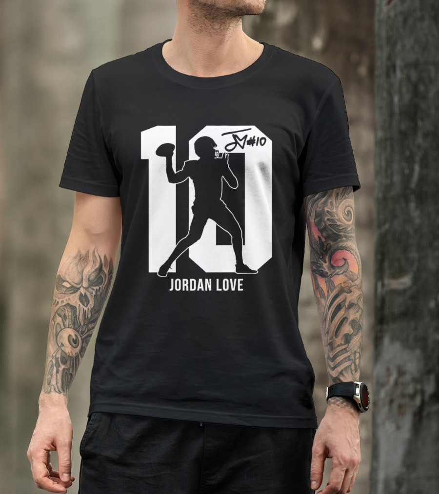 Jordan Love Green Bay Packers Number 10 Silhouette Signature T-Shirt