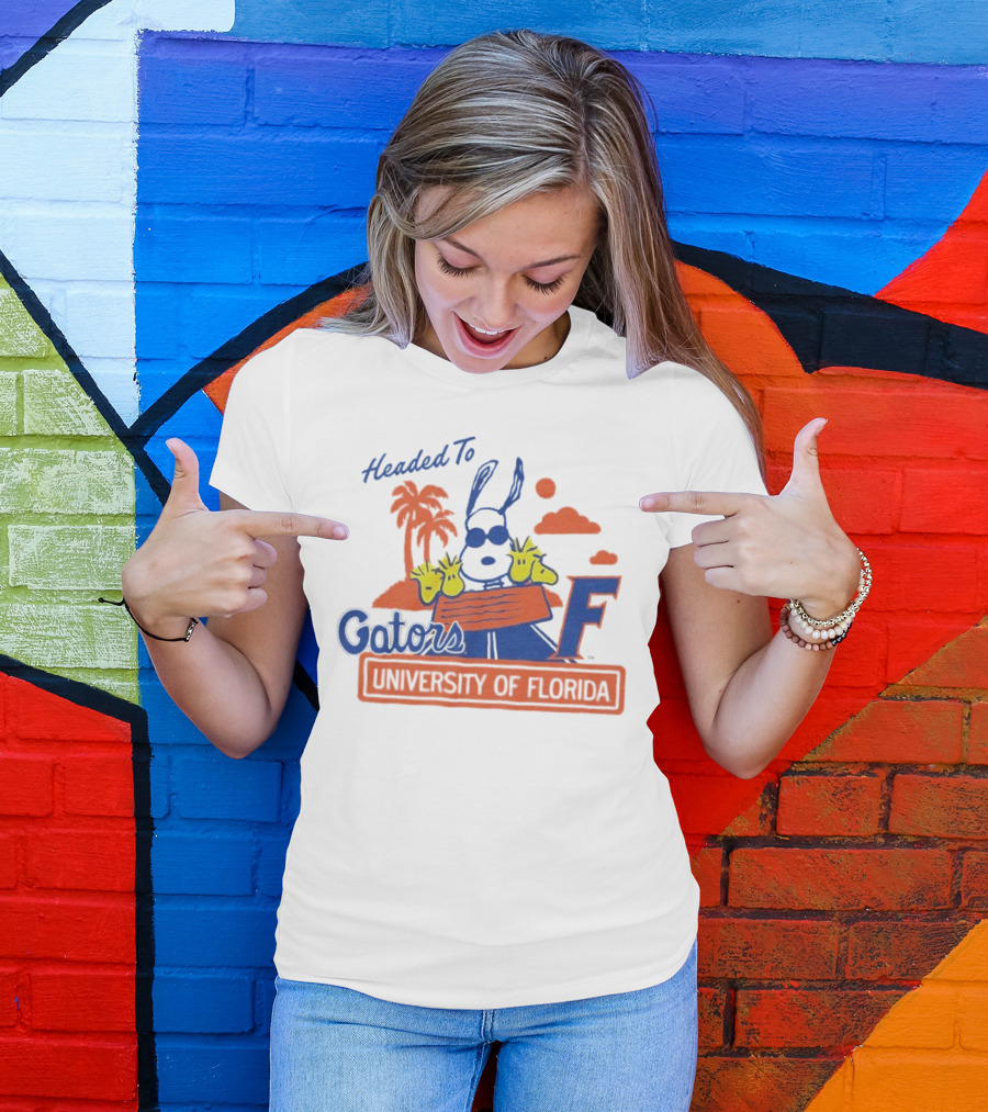 Headed To Gators University Of Florida Snoopy Woodstock Palm Trees Clouds T-Shirt