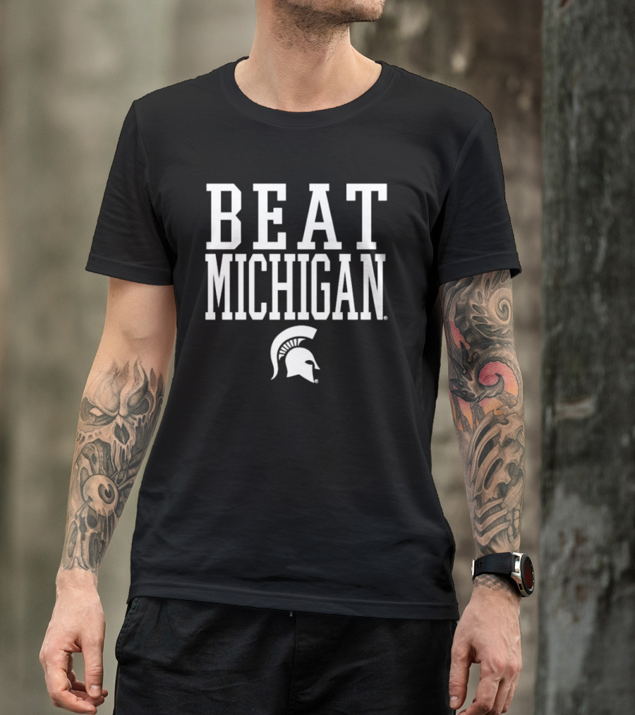 Beat Michigan Michigan State Spartans Helmet T-Shirt