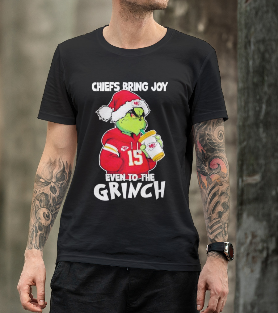 Chiefs Bring Joy Even To The Grinch T-Shirt