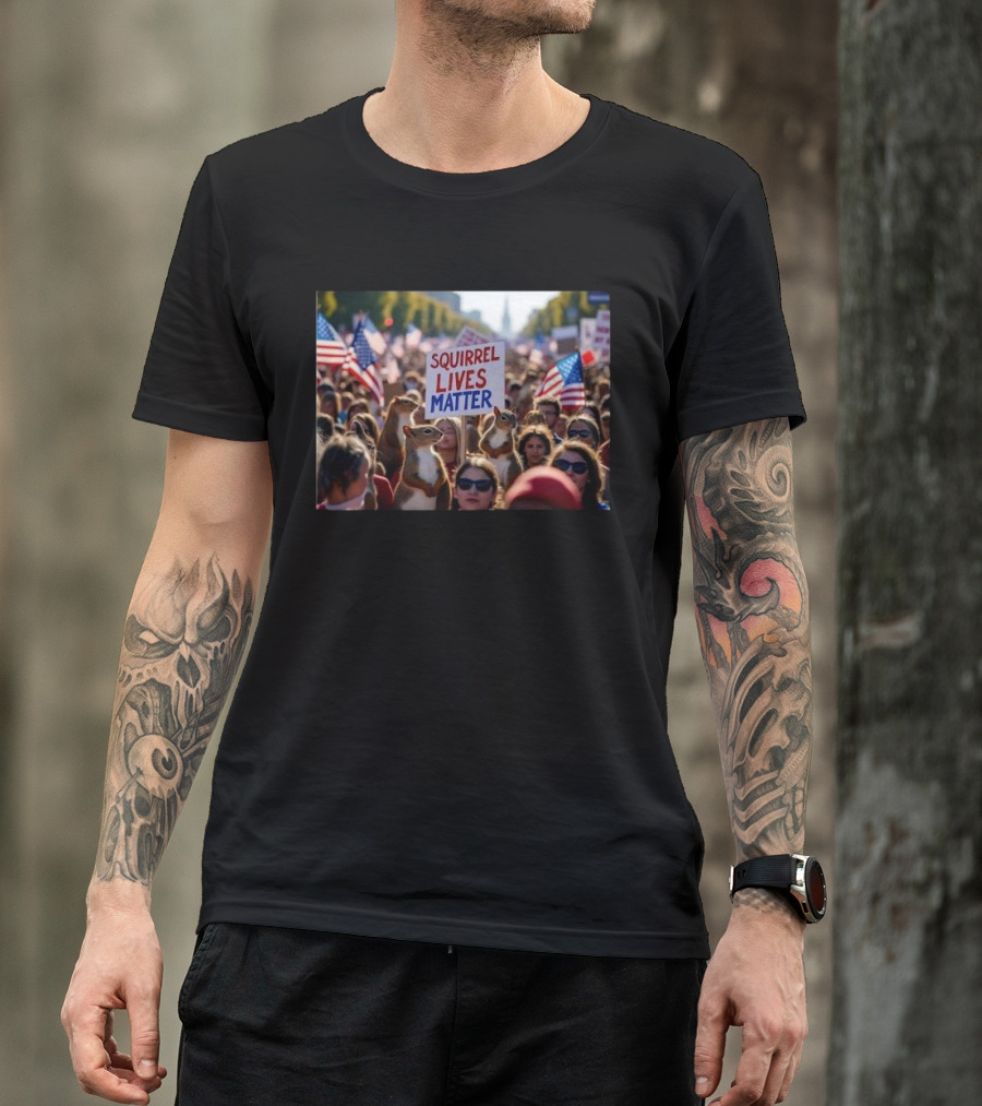 Squirrel Lives Matter Protest With American Flags T-Shirt
