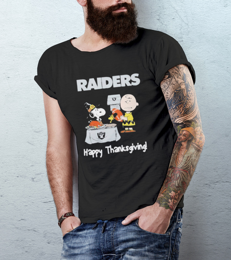 Raiders Charlie Brown Snoopy Happy Thanksgiving T-Shirt