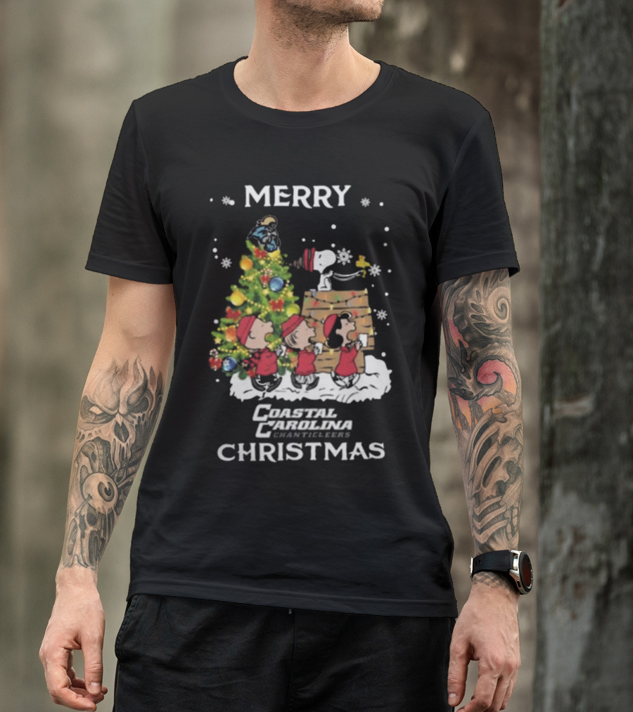 Coastal Carolina Chanticleers Snoopy And Friends Merry Christmas T-Shirt
