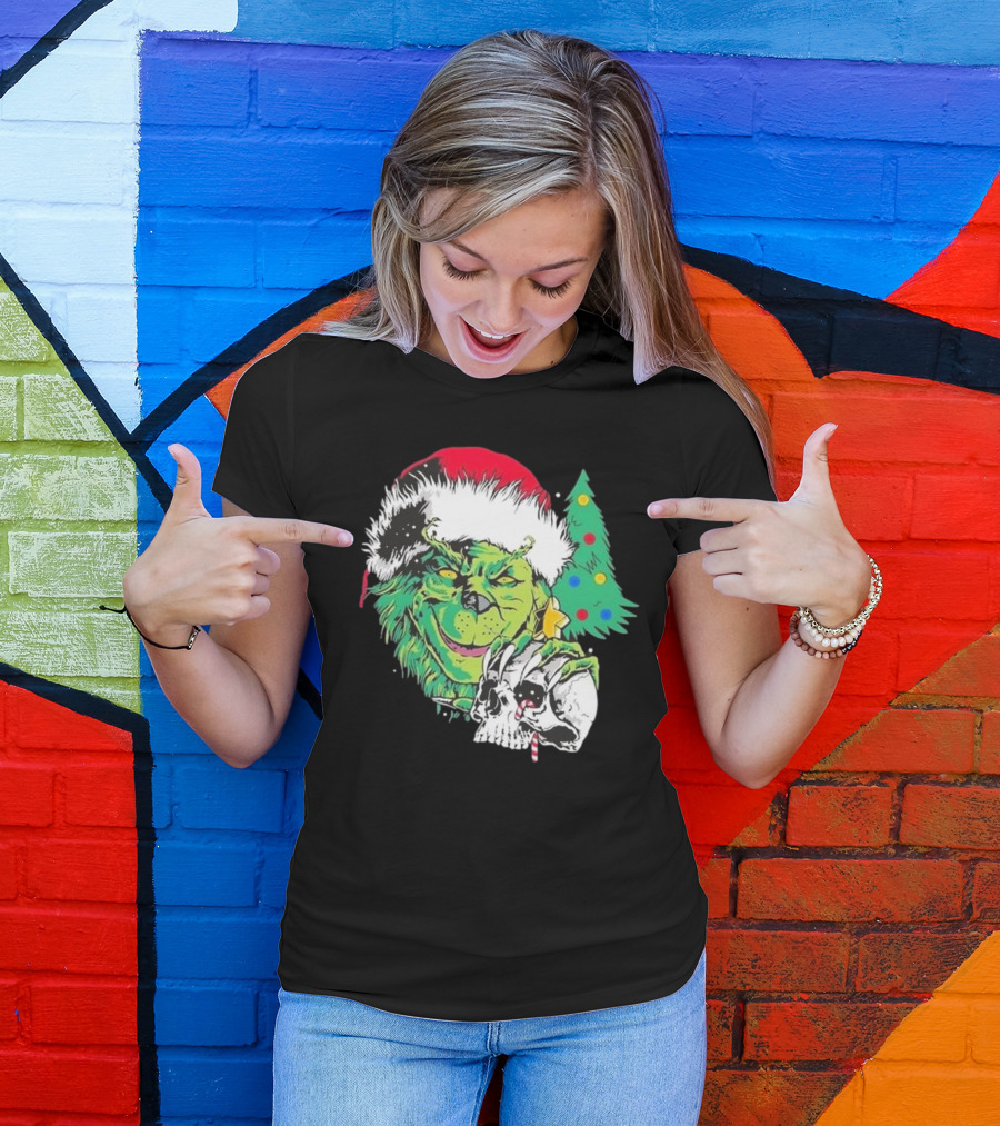 Grinch Santa Hat Skull Christmas Tree Scene T-Shirt