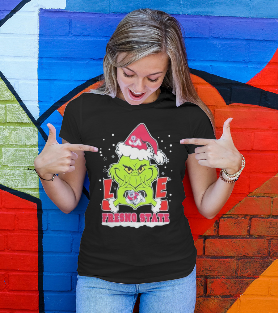 The Grinch Love Fresno State Bulldogs Christmas T-Shirt