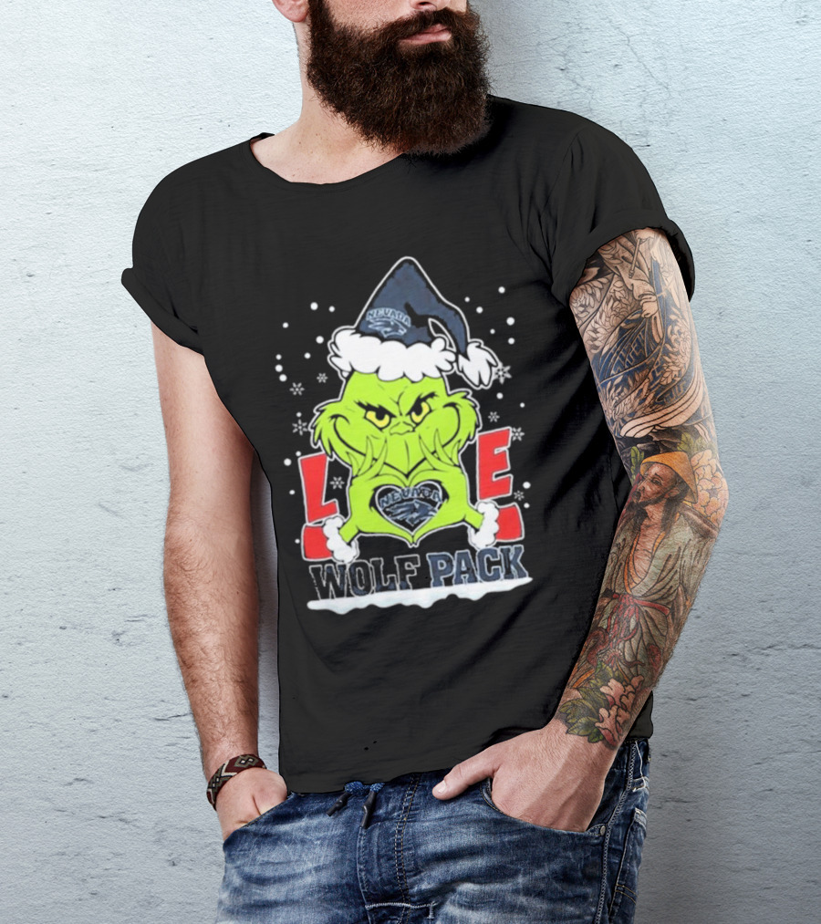 The Grinch Love Nevada Wolf Pack Football Christmas T-Shirt