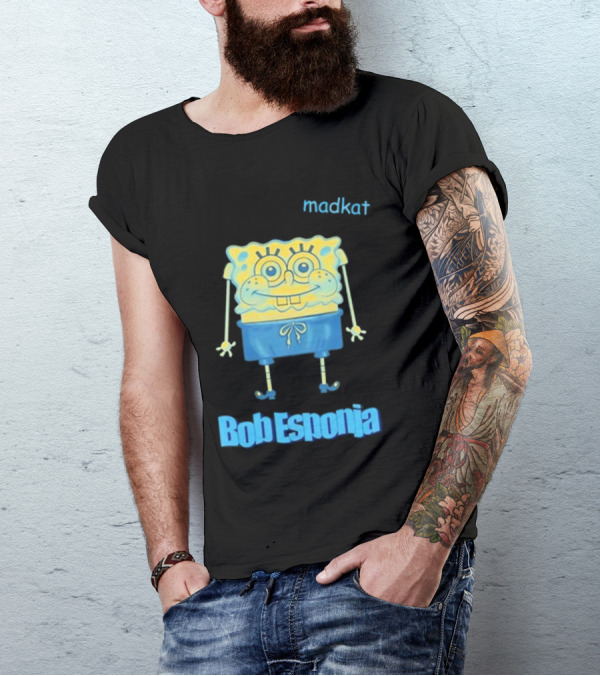 Madkat X Bob Esponja Collaboration Featuring Iconic Sponge Character T-Shirt