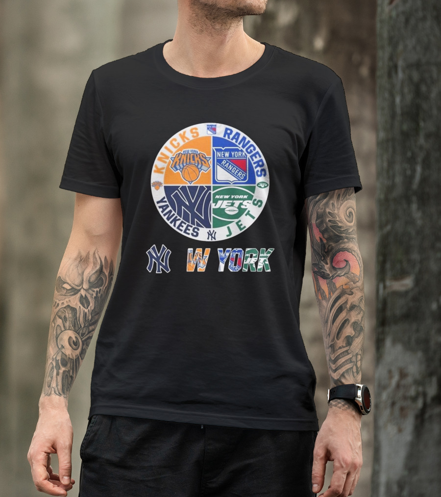 Knicks Rangers Yankees Jets New York Sports Circle T-Shirt