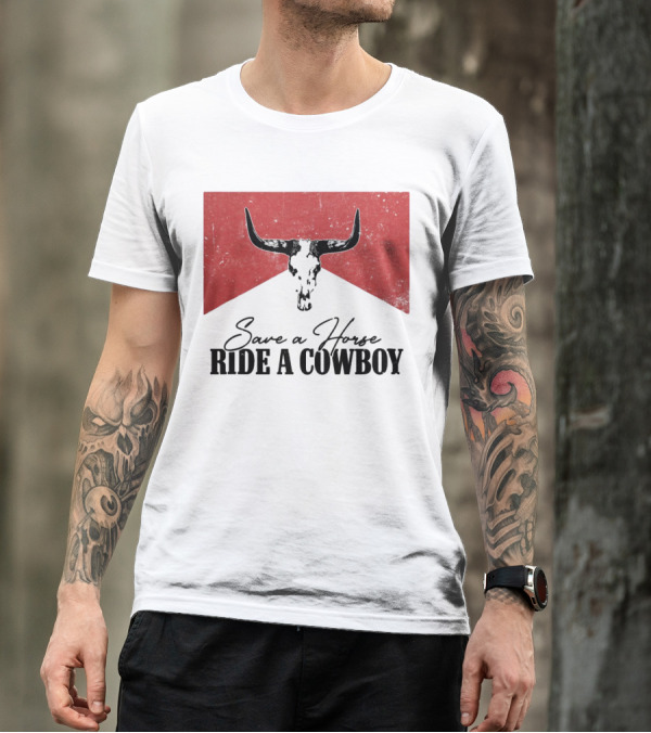 Cowboy Bull Skull Save A Horse Ride A Cowboy Retro Western T-Shirt