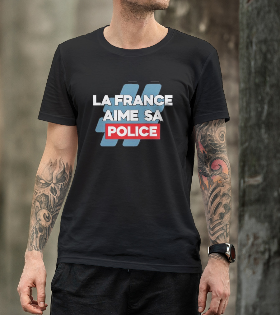 La France Aime Sa Police Hashtag Red Rectangle T-Shirt