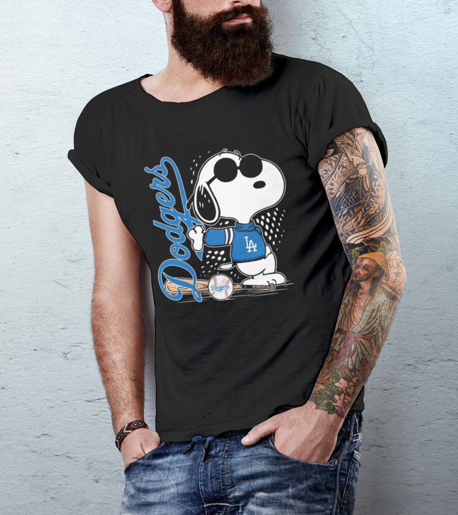 Los Angeles Dodgers Snoopy MLB 2025 Peanuts Baseball Collaboration T-Shirt