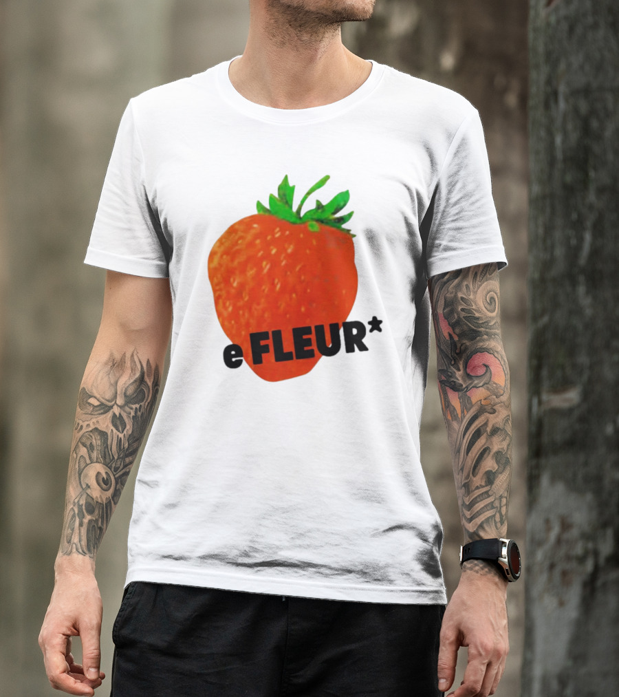 Strawberry E Fleur* T-Shirt