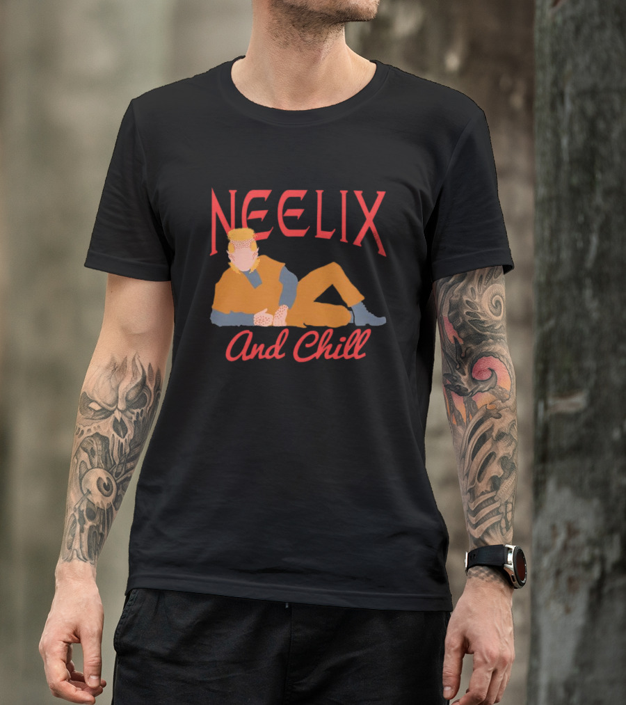 Neelix And Chill Star Trek Voyager Character Casual Relaxation Mood T-Shirt