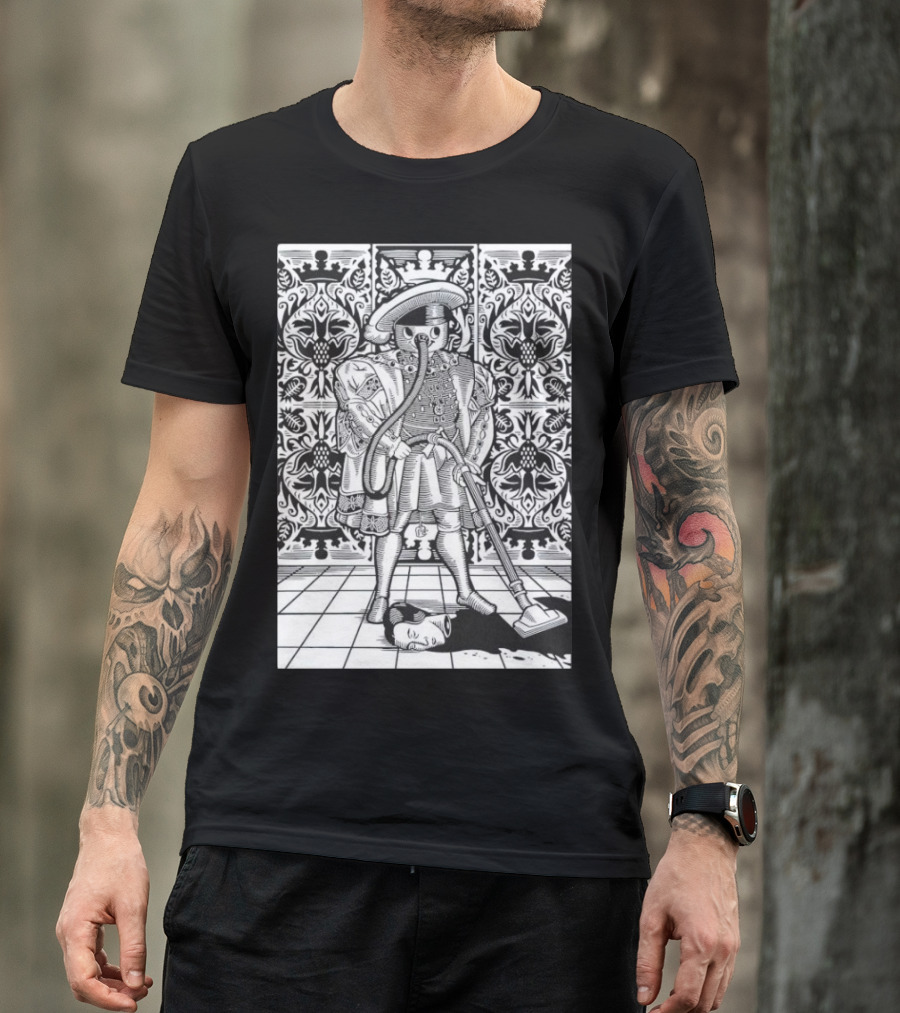 King Henry Vacuum Renaissance Robot T-Shirt