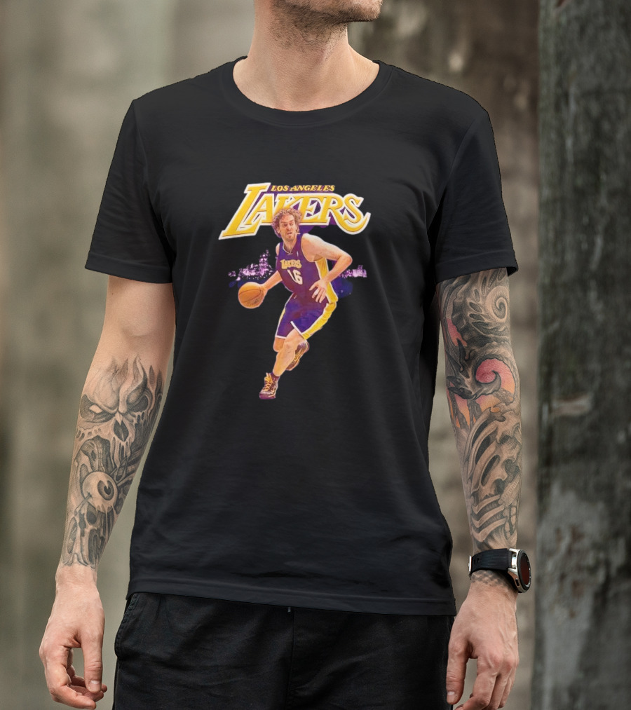 Los Angeles Lakers Pau Gasol Basketball Player 16 NBA Career T-Shirt